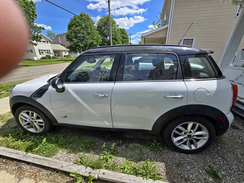2011 MINI Cooper S Hatchback 4D