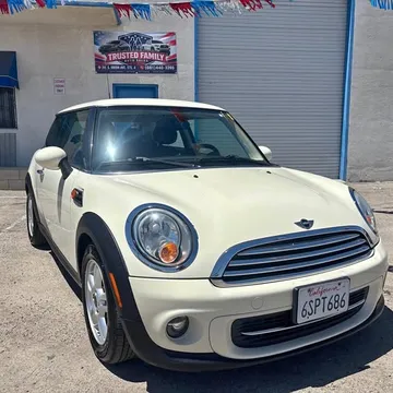 2011 MINI Cooper Hatchback 2D