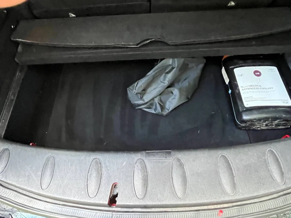 2011 Mini Clubman 1st Gen - Image 13 of 18