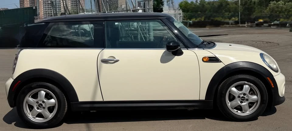2011 Mini Mini 2nd Gen - Image 13 of 20