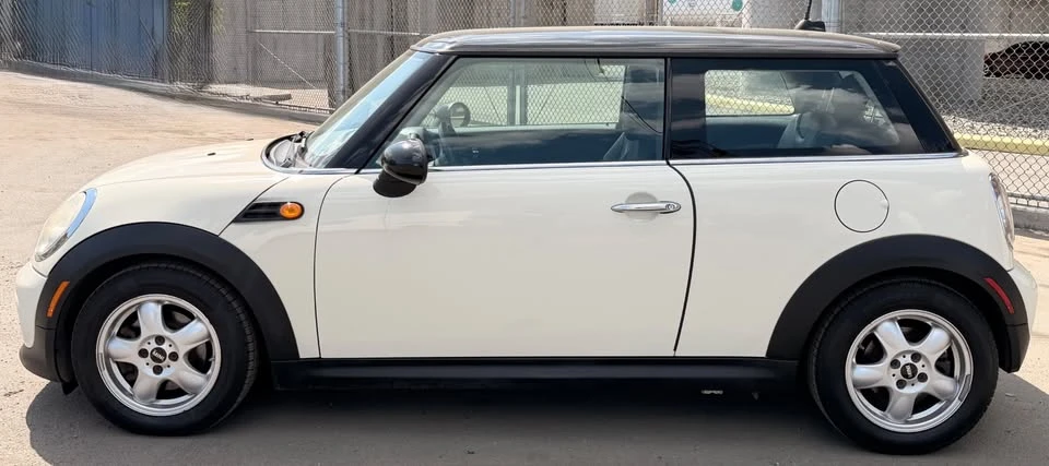 2011 Mini Mini 2nd Gen - Image 12 of 20