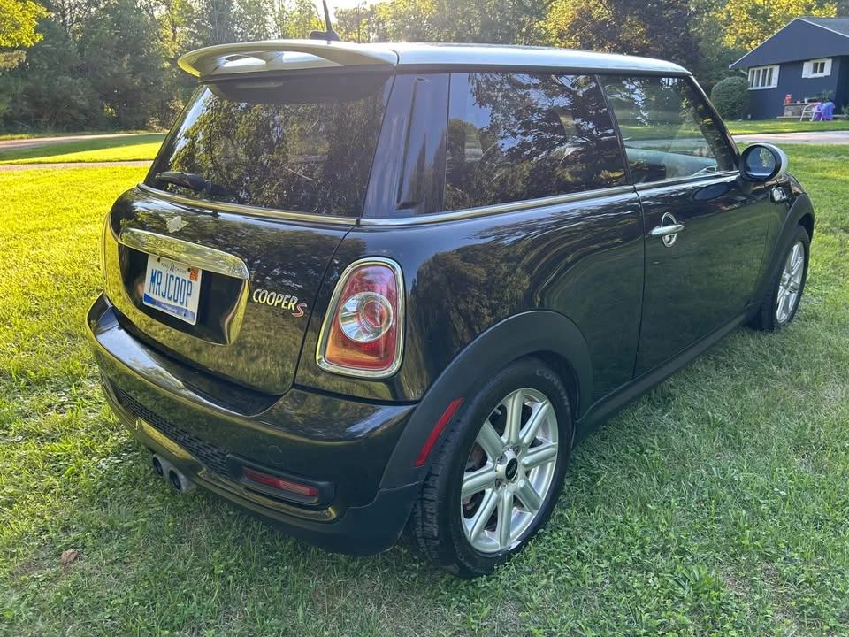 2011 Mini Mini 2nd Gen - Image 4 of 16