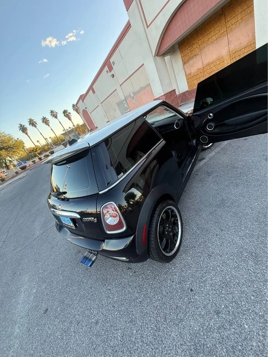 2011 Mini Mini 2nd Gen - Image 4 of 7