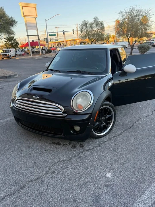 2011 Mini Mini 2nd Gen - Image 5 of 7