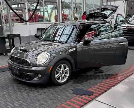 2011 MINI Cooper S