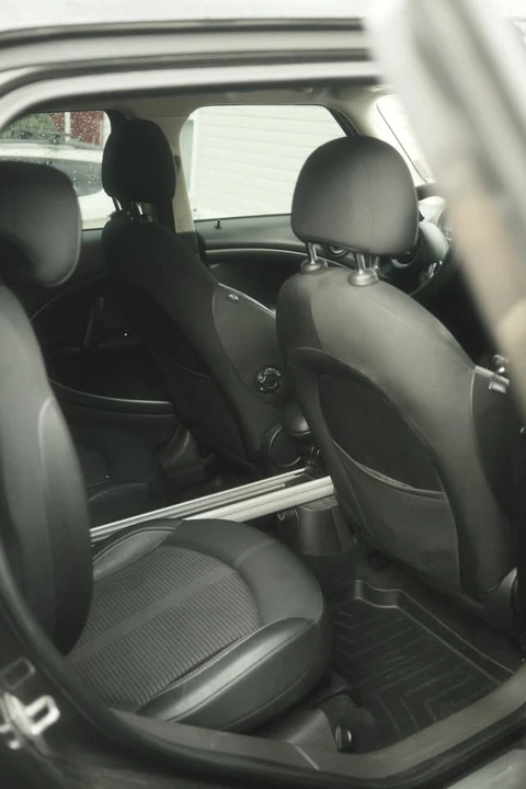 2011 Mini Mini 2nd Gen - Image 12 of 20