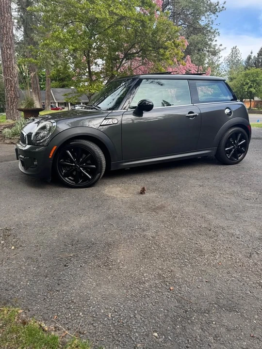2011 Mini Mini 2nd Gen - Image 7 of 7