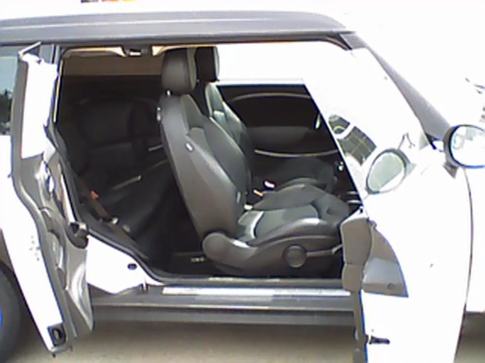 2011 Mini Mini 2nd Gen - Image 4 of 11