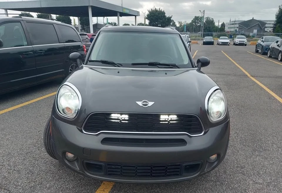 2011 Mini Mini 2nd Gen - Image 4 of 8