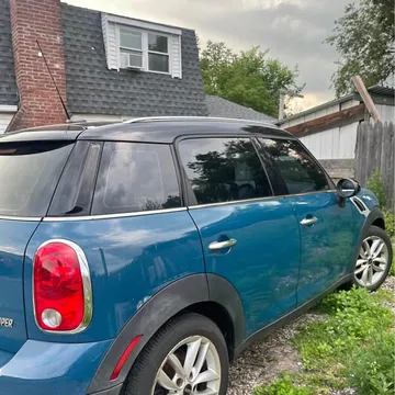 2011 MINI Countryman Classic Cooper Hatchback 4D