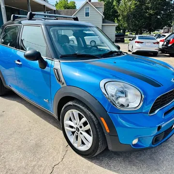 2011 MINI Countryman Classic Cooper S ALL4 Hatchback 4D