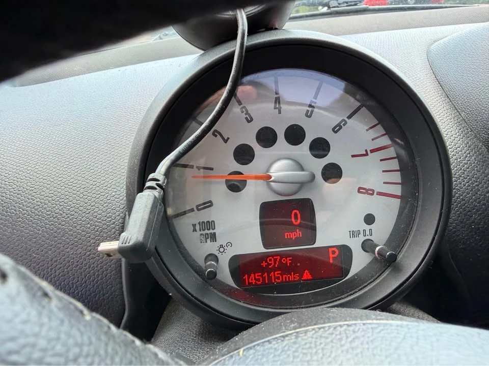 2011 Mini Countryman 1st Gen - Image 13 of 17