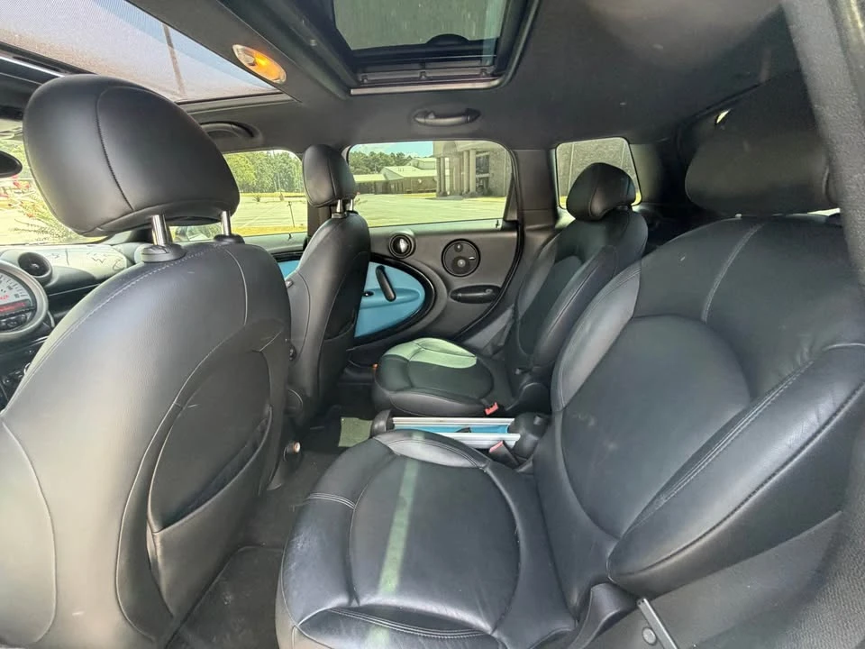 2011 Mini Countryman 1st Gen - Image 15 of 17