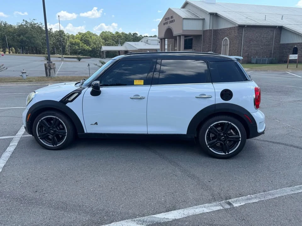 2011 Mini Countryman 1st Gen - Image 9 of 17