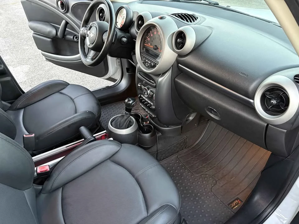 2011 Mini Countryman 1st Gen - Image 12 of 18