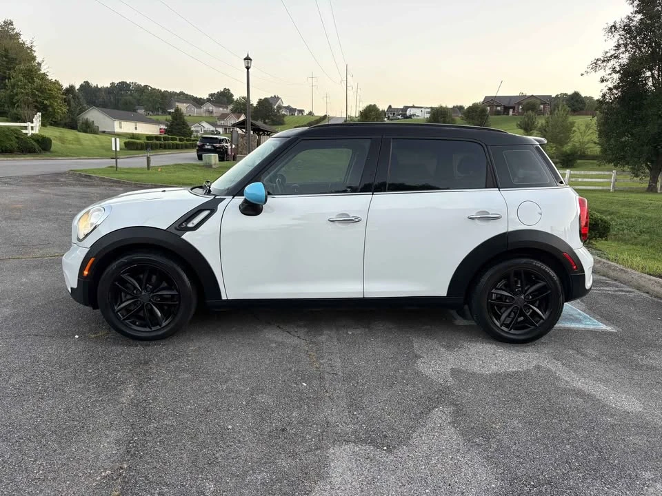 2011 Mini Countryman 1st Gen - Image 4 of 18