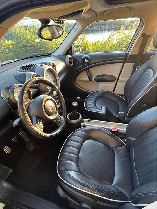 2011 Mini Countryman 1st Gen - Image 5 of 10