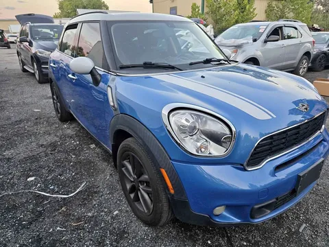 2011 MINI Countryman Classic Cooper S Hatchback 4D