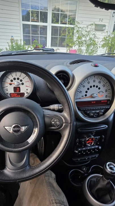2011 Mini Countryman 1st Gen - Image 7 of 14