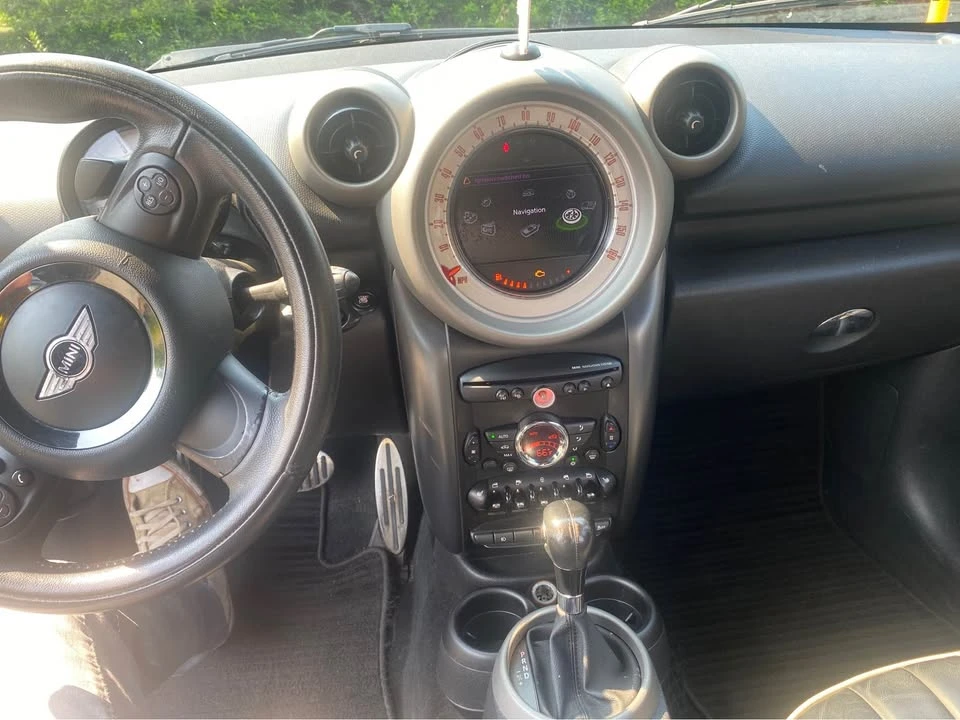 2011 Mini Countryman 1st Gen - Image 11 of 18
