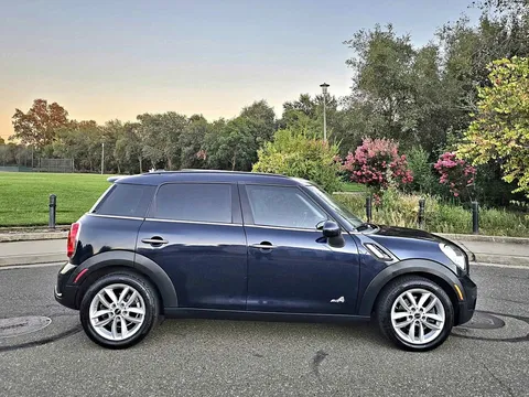 2011 MINI Countryman Cooper S ALL4 Hatchback 4D