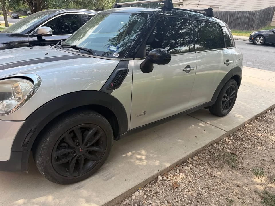 2011 Mini Countryman 1st Gen - Image 2 of 2