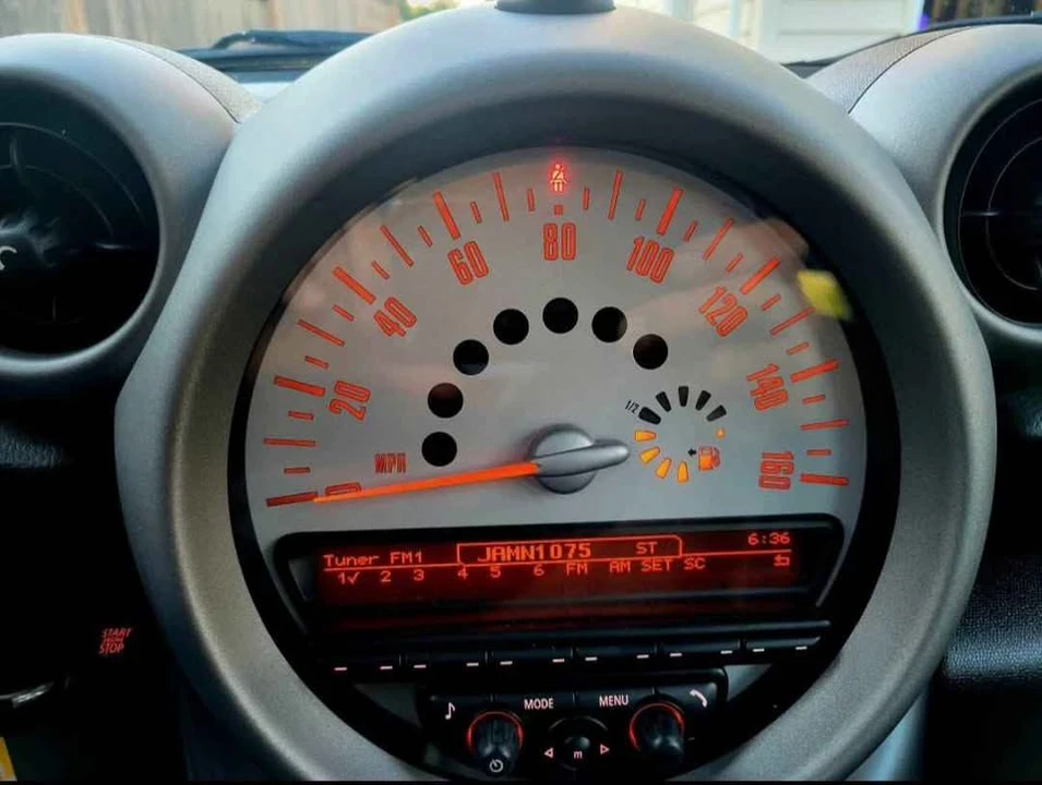 2011 Mini Countryman 1st Gen - Image 14 of 17