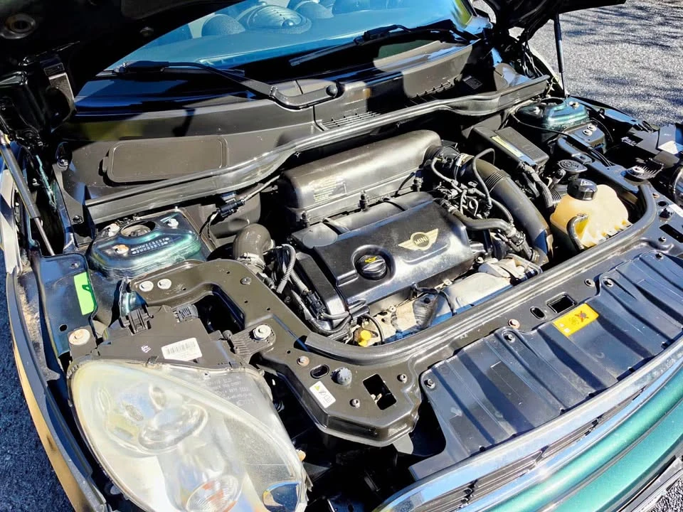 2011 Mini Countryman 1st Gen - Image 15 of 17