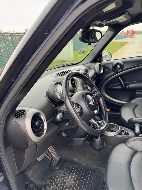 2011 Mini Countryman 1st Gen - Image 12 of 19