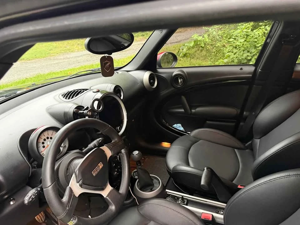 2011 Mini Countryman 1st Gen - Image 13 of 16