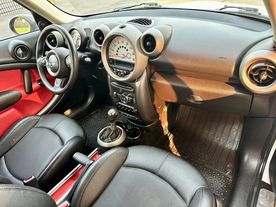 2011 Mini Countryman 1st Gen - Image 14 of 15