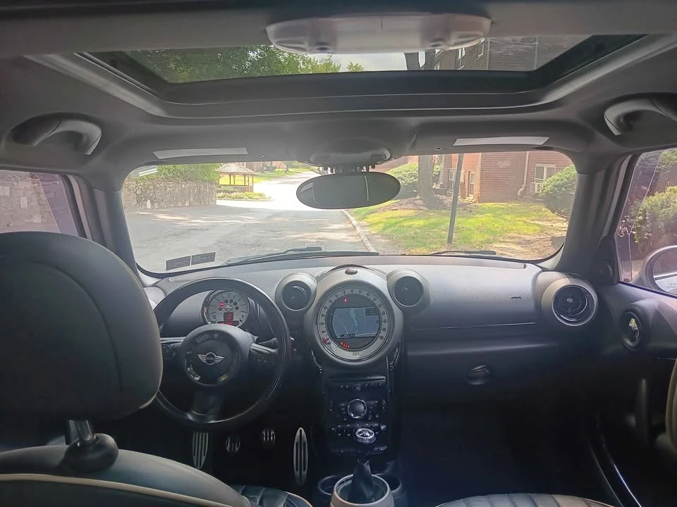 2011 Mini Countryman 1st Gen - Image 11 of 16