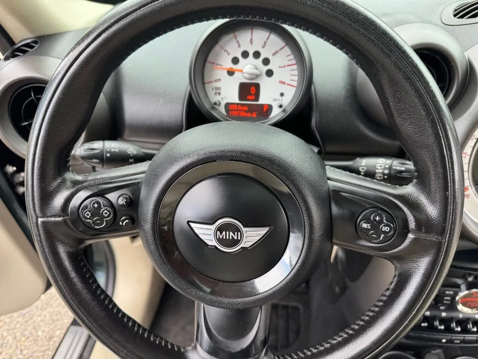 2011 Mini Countryman 1st Gen - Image 18 of 20