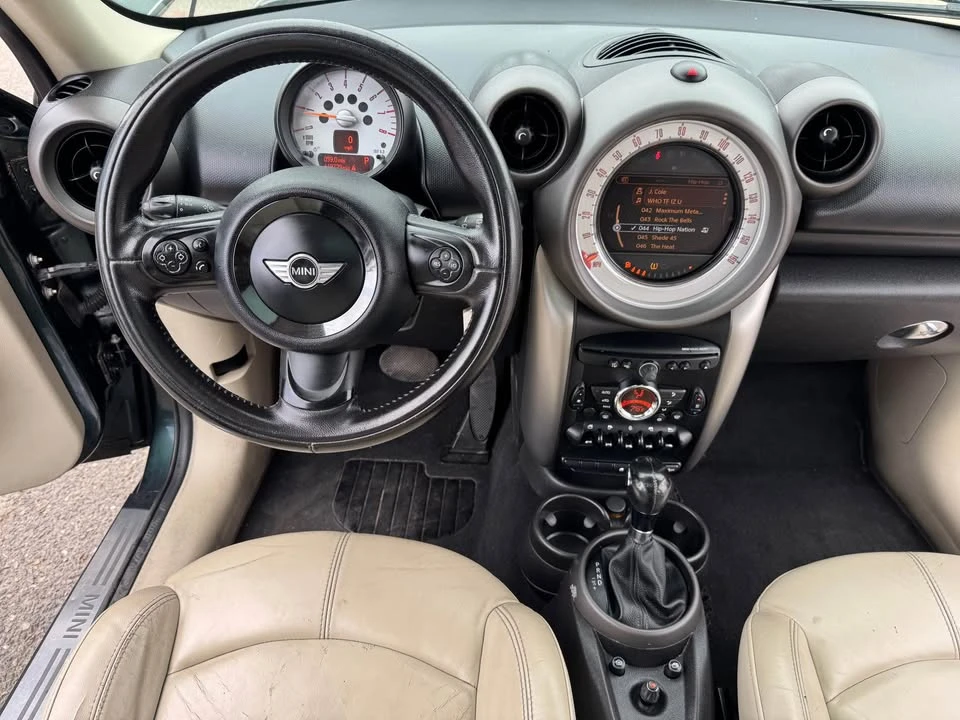 2011 Mini Countryman 1st Gen - Image 17 of 20