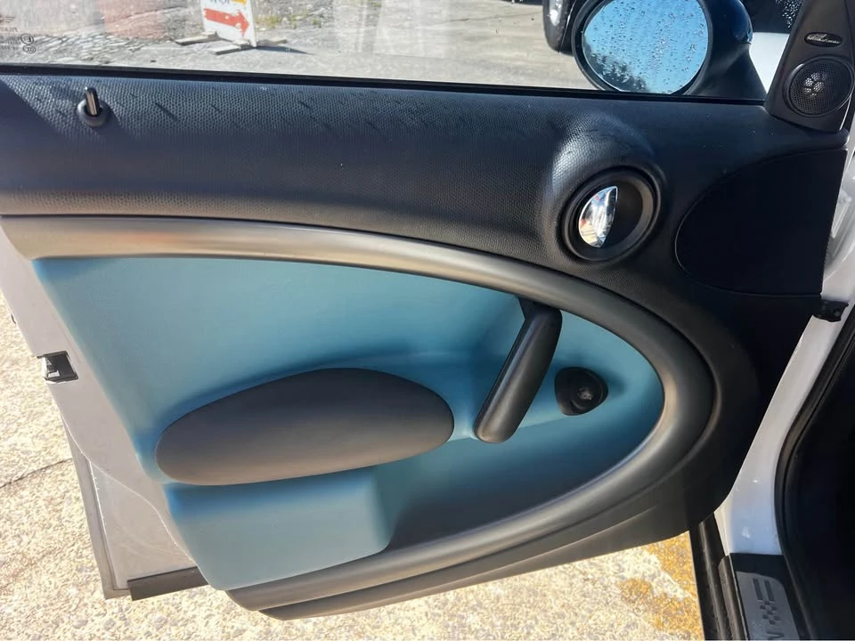 2011 Mini Countryman 1st Gen - Image 15 of 16