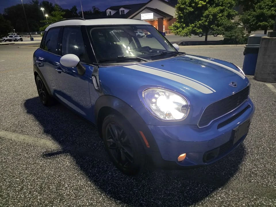 2011 Mini Countryman 1st Gen - Image 2 of 13