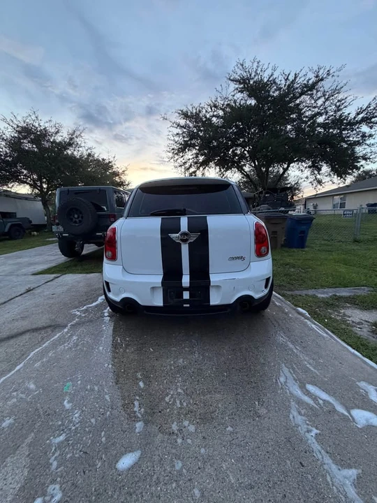 2011 Mini Countryman 1st Gen - Image 2 of 11