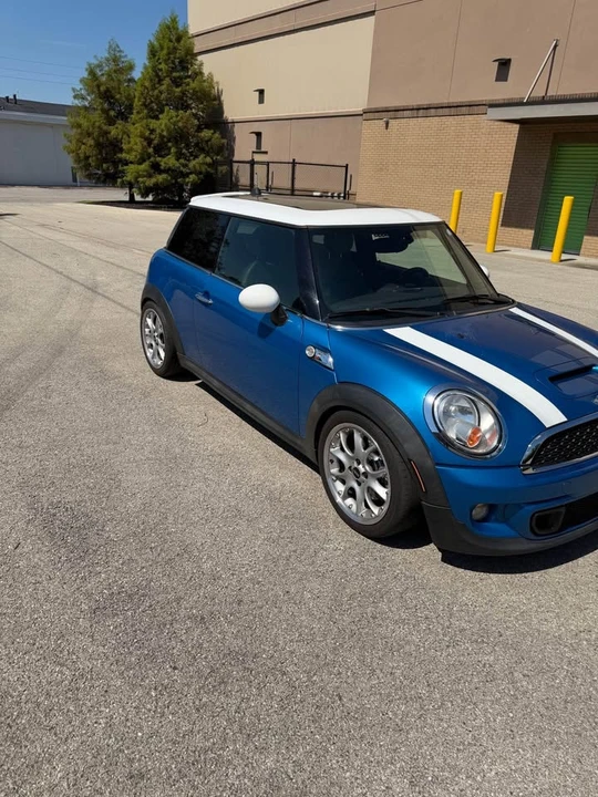 2011 Mini Mini 2nd Gen - Image 9 of 11