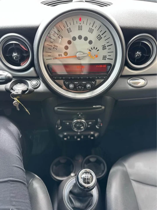 2011 Mini Mini 2nd Gen - Image 14 of 16
