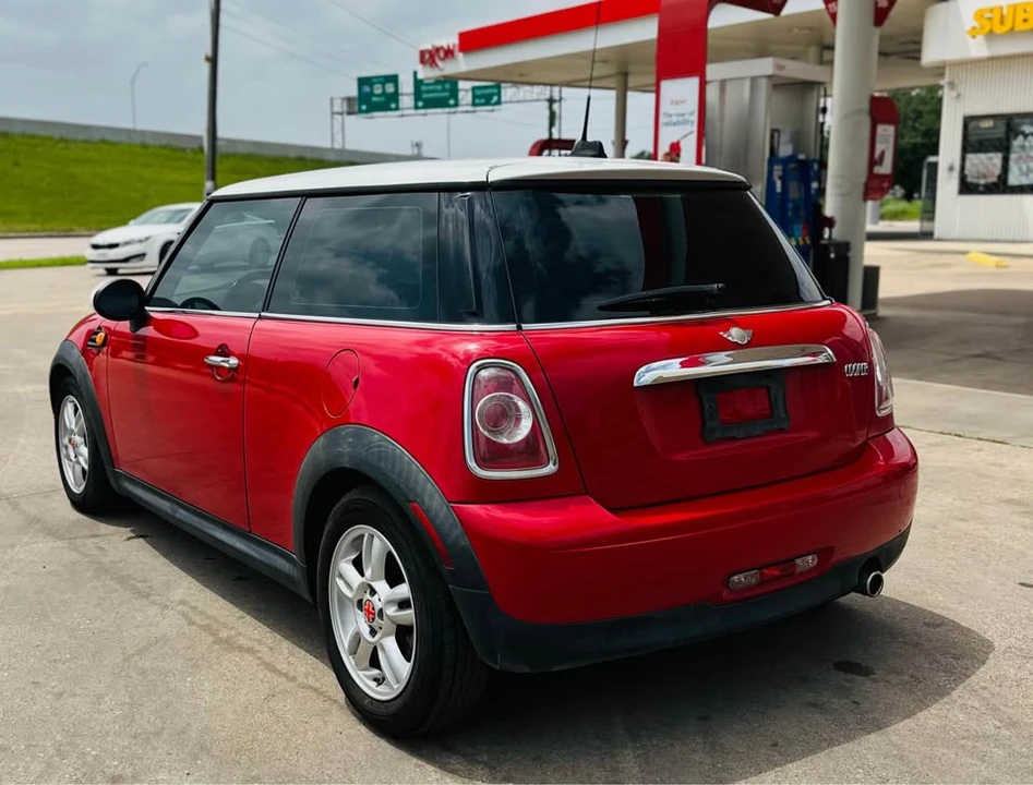 2011 Mini Mini 2nd Gen - Image 7 of 16