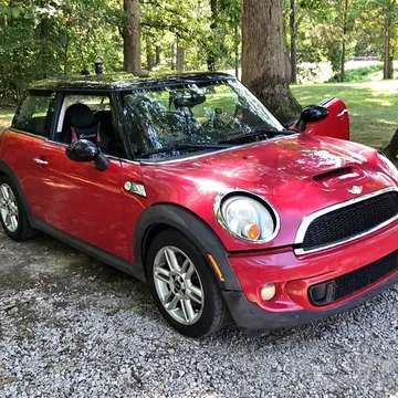 2011 MINI Hardtop 2 Door Cooper S Classic Hatchback 2D
