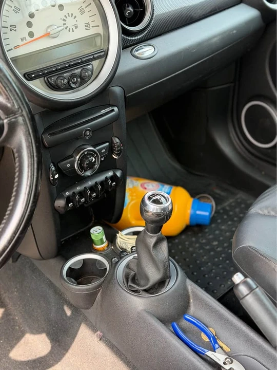 2011 Mini Mini 2nd Gen - Image 5 of 9