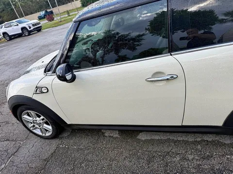 2011 MINI Hardtop 2 Door Cooper S Classic Hatchback 2D