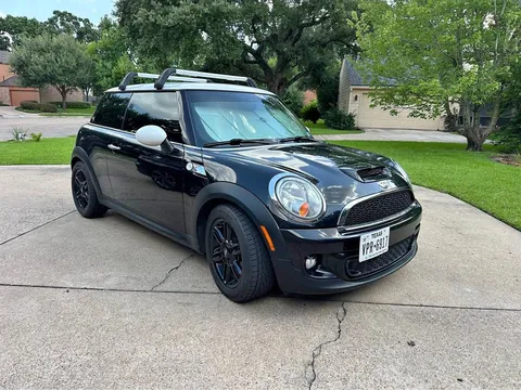 2011 MINI Cooper S Hatchback 2D