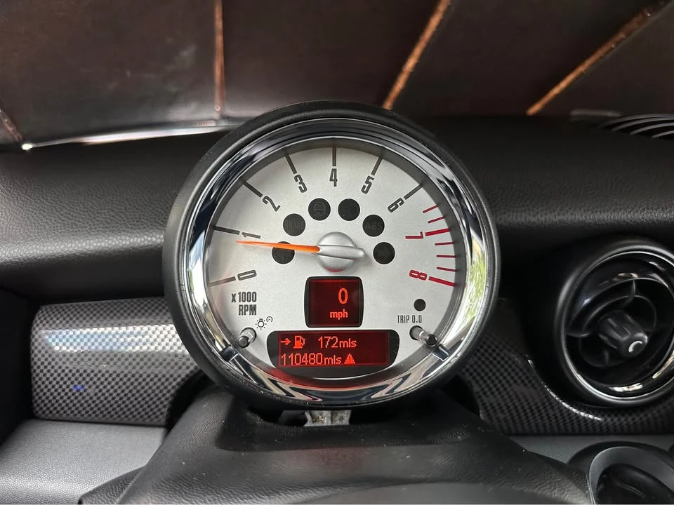 2011 Mini Mini 2nd Gen - Image 15 of 16