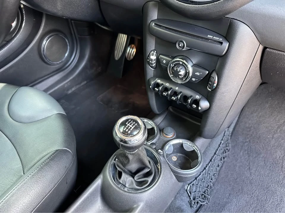 2011 Mini Mini 2nd Gen - Image 11 of 16