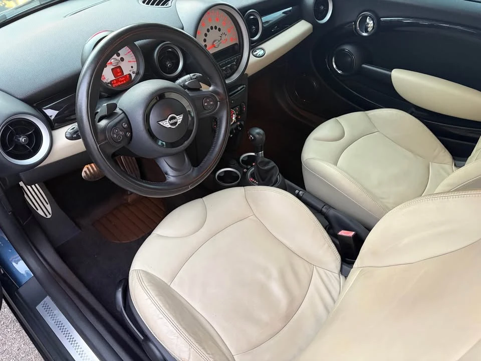 2011 Mini Mini 2nd Gen - Image 16 of 16