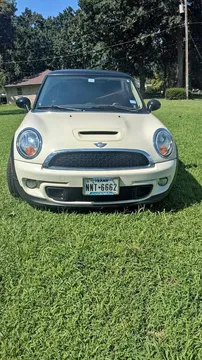 2011 MINI Hardtop 2 Door Cooper S Hatchback 2D