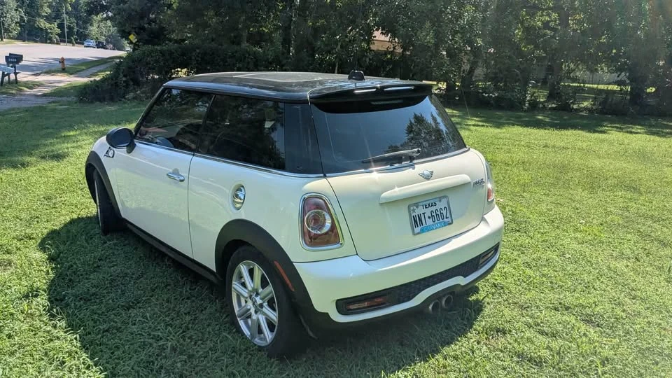 2011 Mini Mini 2nd Gen - Image 4 of 7