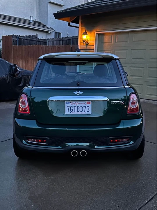 2011 Mini Mini 2nd Gen - Image 2 of 7